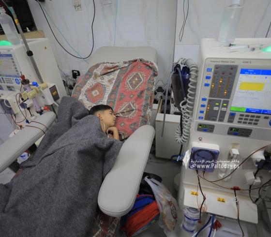 مرضى الفشل الكلوي في غزة بخطر.. والصحة تناشد بتوفير الأدوية والمستهلكات الطبية (2).JPG