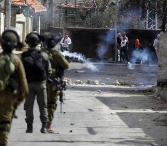 مواجهات بين قوات الاحتلال وفلسطينيين في مخيم العروب