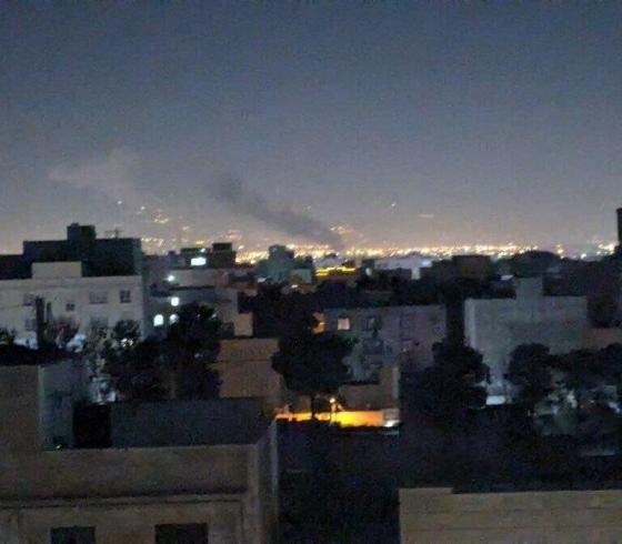 صورة نشرتها يديعوت أحرونوت لما قالت إنه من الضربة الإسرائيلية لإيران