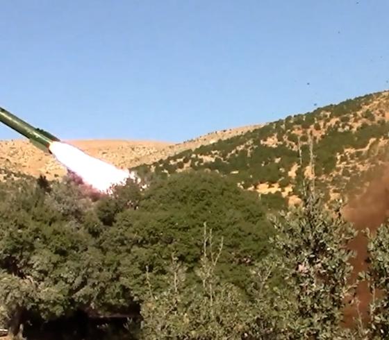 إطلاق حزب الله صواريخ نوعية بعيدة المدى من جنوب لبنان