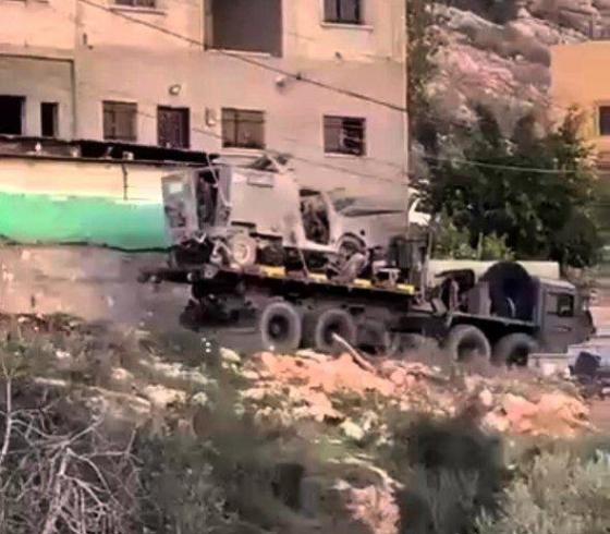 آلية معطبة للاحتلال