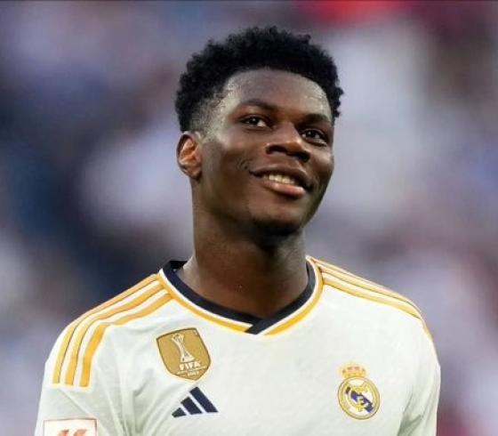 ريال مدريد يعلن إصابة تشواميني