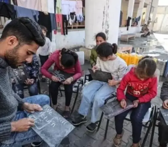 جانب من إحدى الغرف التعليمية بغزة
