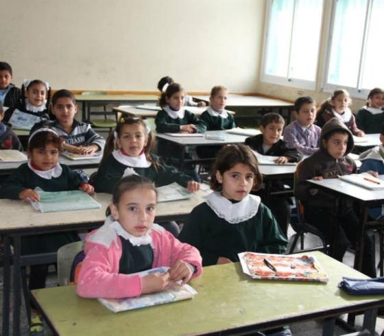 إحدى المدارس الحكومة بغزة.jfif