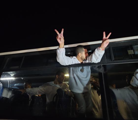 الإفراج عن أسرى فلسطينيين ضمن الدفعة السابعة (5).jpeg