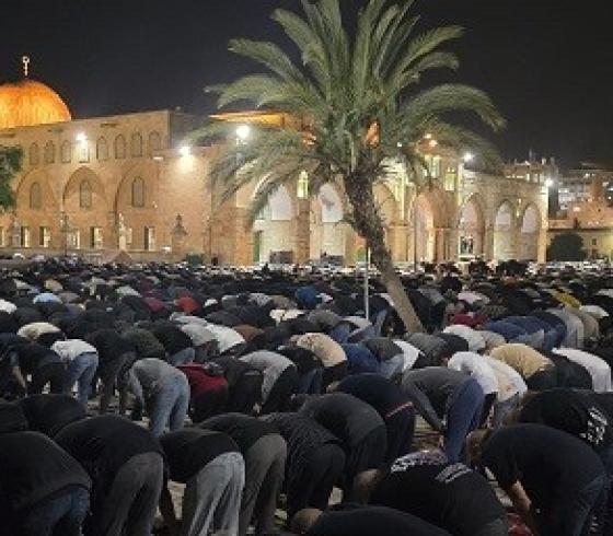 صلاة التراويح في المسجد الأقصى