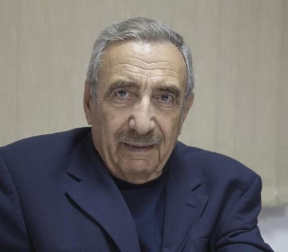 الكاتب منير شفيق
