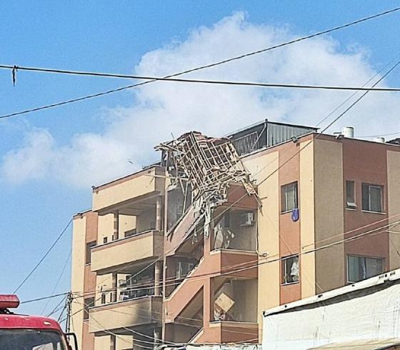 استشهداف مبنى في مستشفى ناصر