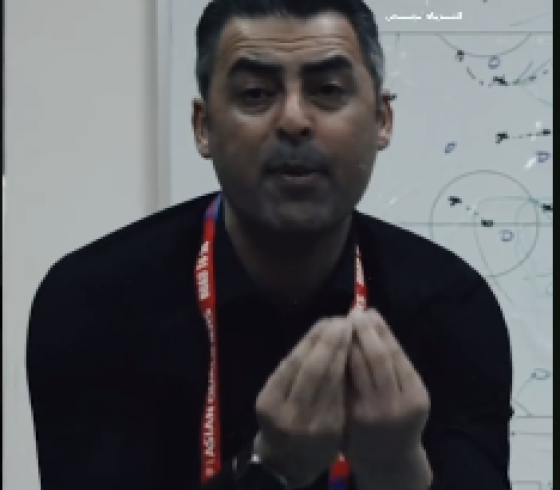 مدرب المنتخب الفني.PNG