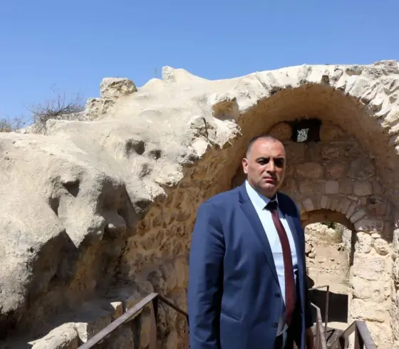 وزير شؤون القدس أشرف الاعور
