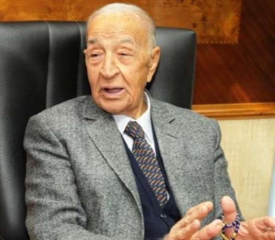 سبب وفاة الإعلامي فهمي عمر في مصر وموعد الدفن والجنازة