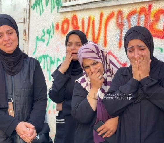 وداع 5 شهداء بينهم ثلاثة أطفال ارتقوا فى قصف صهيونى على مدينة بيت لاهيا (6).jpeg
