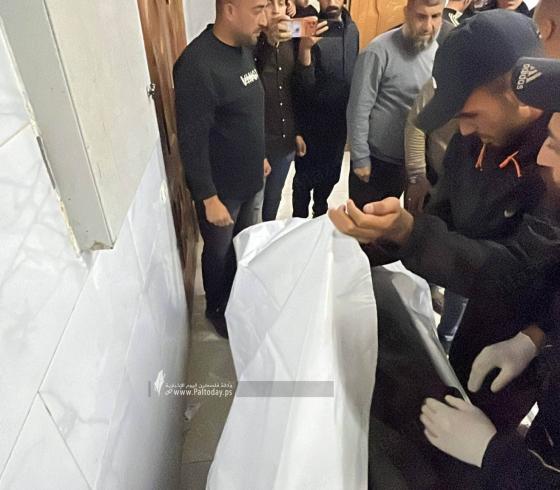 وصول خمس شهداء وعدد من الجرحى جراء قصف إسرائيلي استهدف سيارة شرطة بمواصي خان يونس جنوبي قطاع غزة (2).jpeg