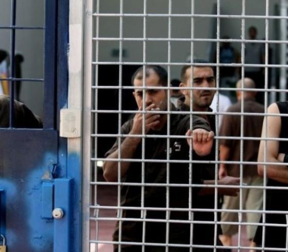 اسرى فلسطينيون داخل سجون الاحتلال الاسرائيلي (ارشيف)