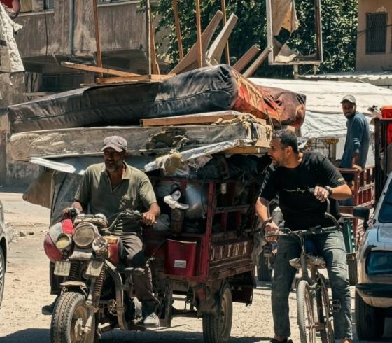 نزوح مواطنون من منطقة السنافور شرق مدينة غزة