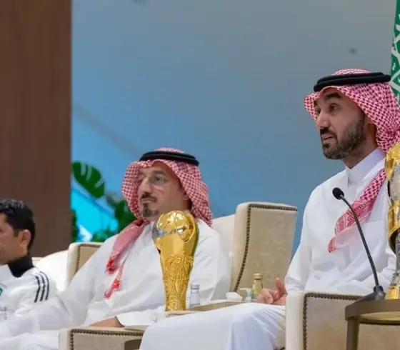 استقالة