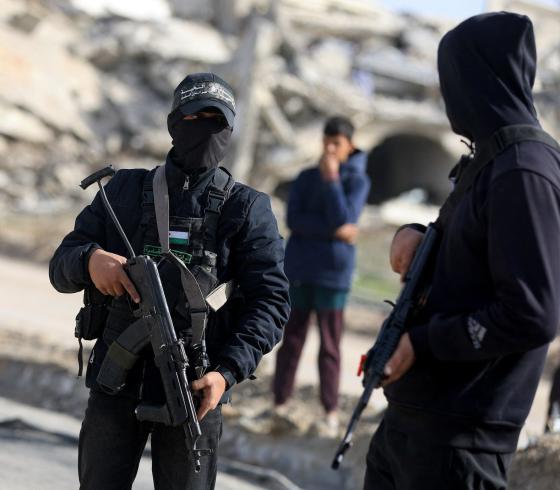 مقاومون فلسطينيون