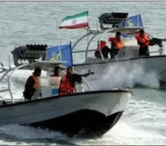 القوات الامريكية في هرمز.PNG