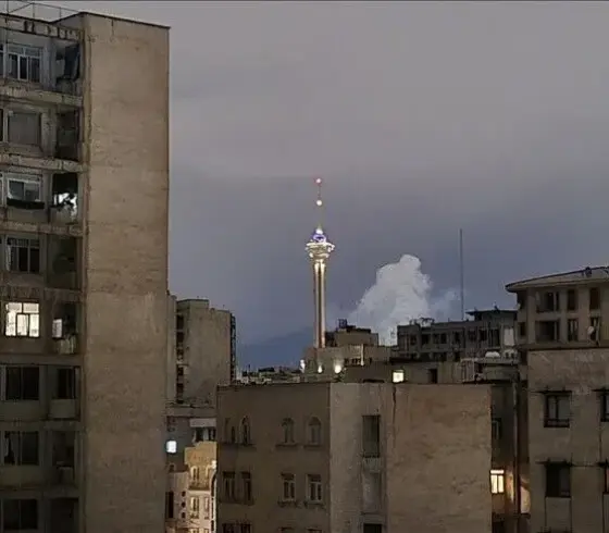 قصف إيران