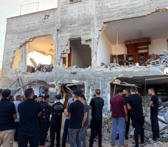 المنزل المدمر في عقربا