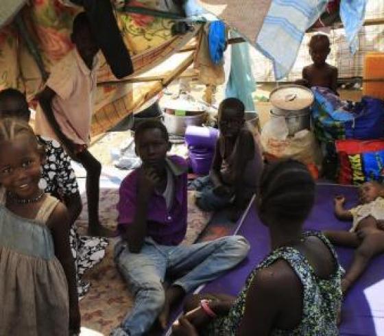 لاجئون داخل معسكر للامم المتحدة في جنوب السودان