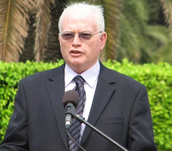 عاموس جلعاد