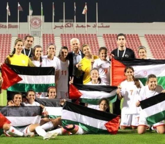 ناشئات الوطني