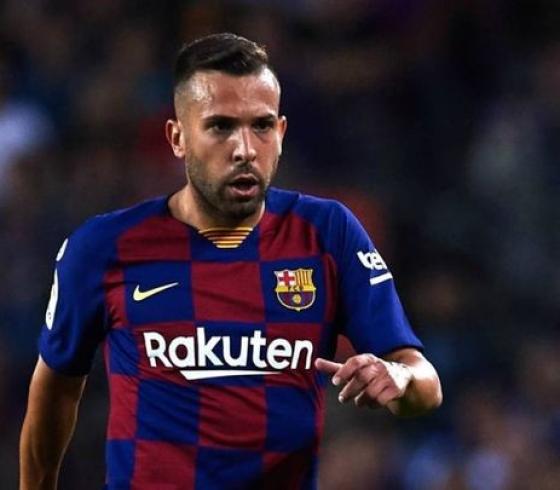 البا لاعب برشلونة