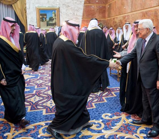 الرئيس عباس