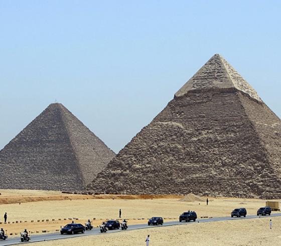 أهرامات الجيزة
