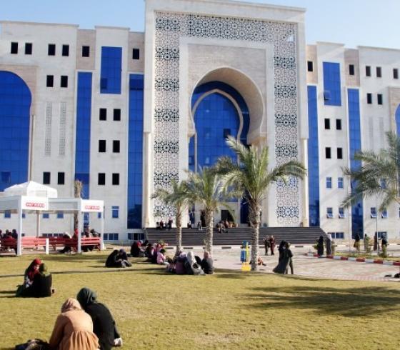 جامعة الاسراء المبنى الرئيسي
