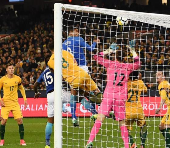 جانب من مباراة البرازيل واستراليا