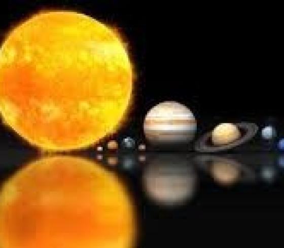 كوكب عطارد أمام الشمس