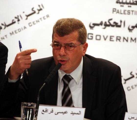 عيسى قراقع