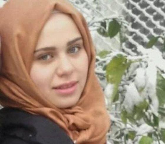 الفتاة الأردنية لين عبد الحق 