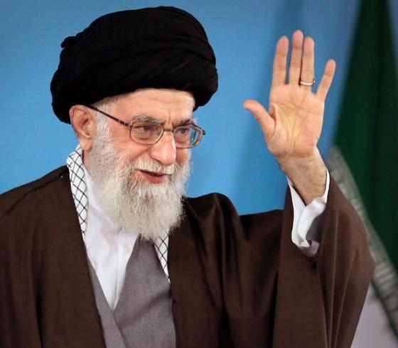القائد الخامنئي