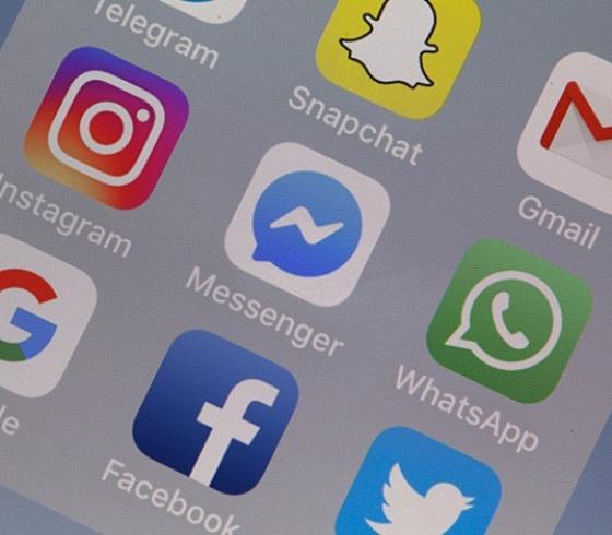 مواقع التواصل الاجتماعي