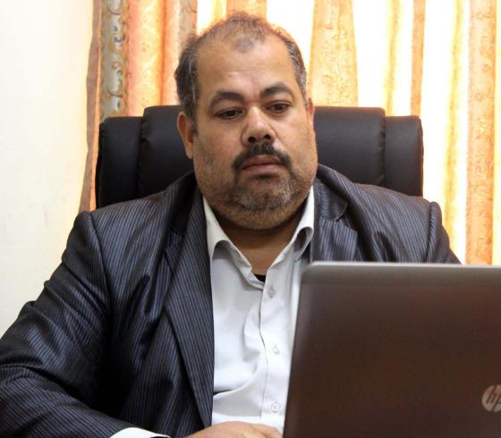 الكاتب خـالد صادق