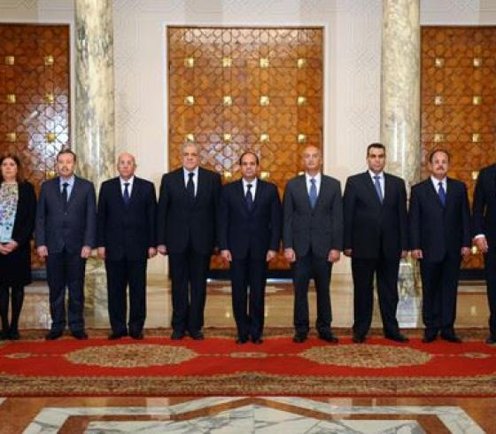 السيسي مع الوزراء الجدد