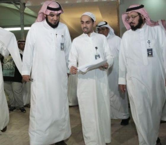 المدلج خلال تفقده الحجاج