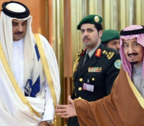الملك السعودي و امير قطر