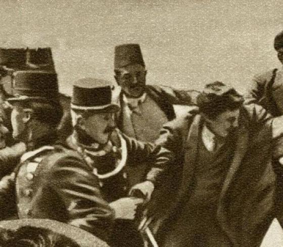 لحظة اعتقال الشاب