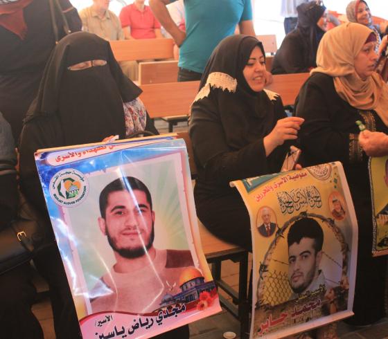 أهالي الأسرى (11).JPG