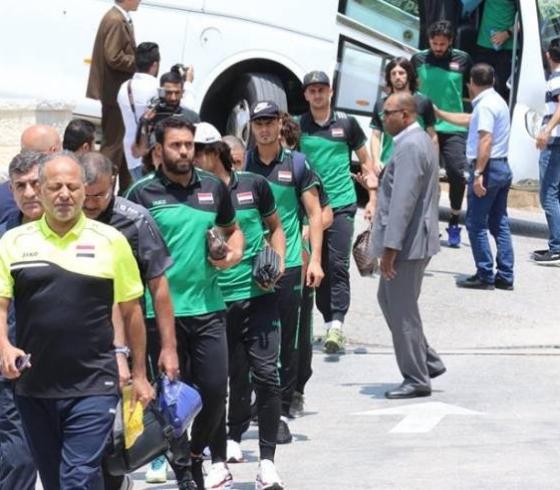 وصول بعثة المنتخب العراقي إلى أرض فلسطين