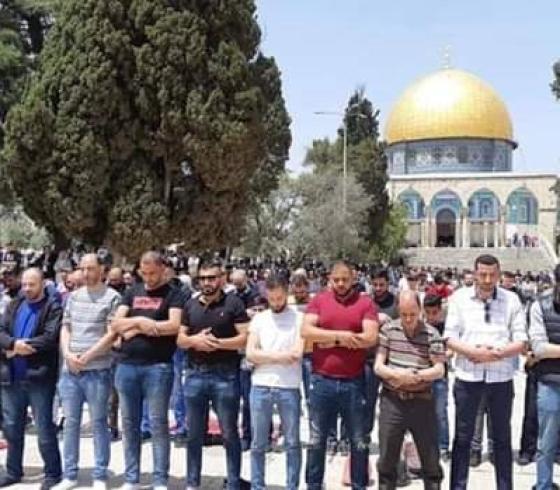 صلاة الجمعة في الأقصى