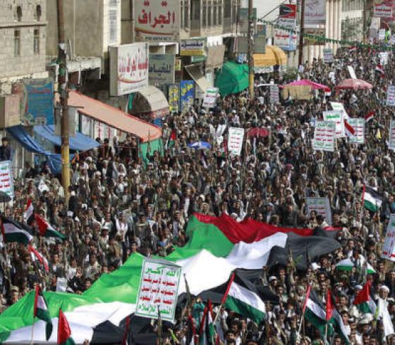 مظاهرة في إحدى العواصم العربية