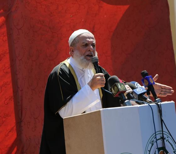 الشيخ نافذ عزام القيادي في حركة الجهاد الاسلامي