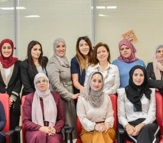 بنك فلسطين وشركة عيون ميديا