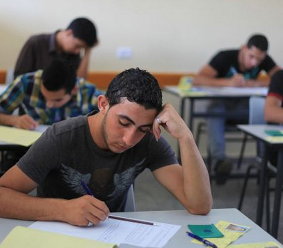 طلبة الثانوية