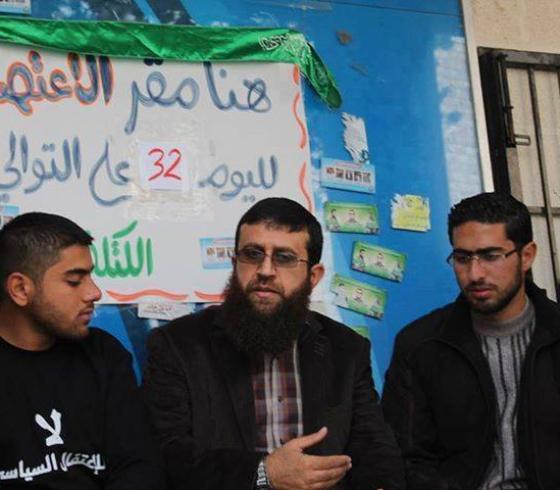 الشيخ عدنان مع طلبة الكتلة الإسلامية